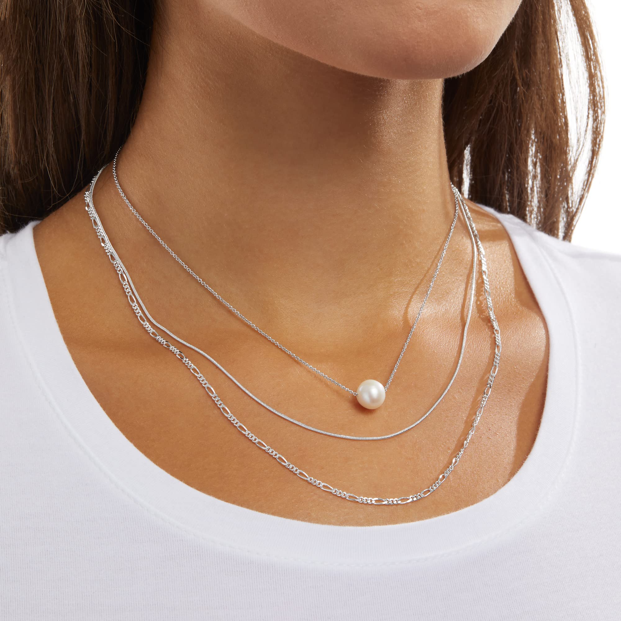 Amazon Essentials Sterling Silver Freshwater Pearl Pendant Necklace 16", Silver