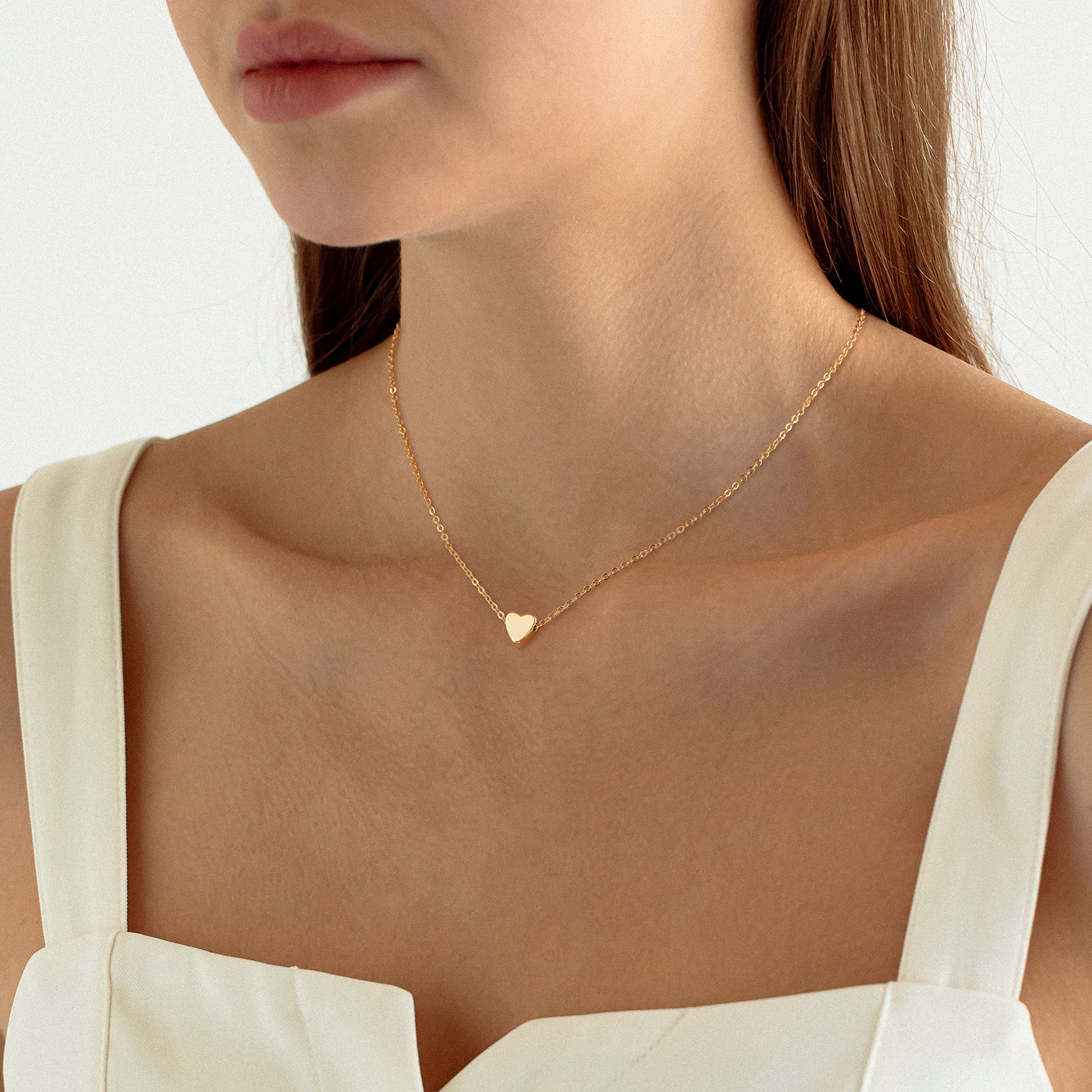 Foxgirl Gold Heart Necklaces for Women, Simple Small Heart Pendant Necklace Dainty 14k Gold Necklace for Women Jewelry for Women Gifts