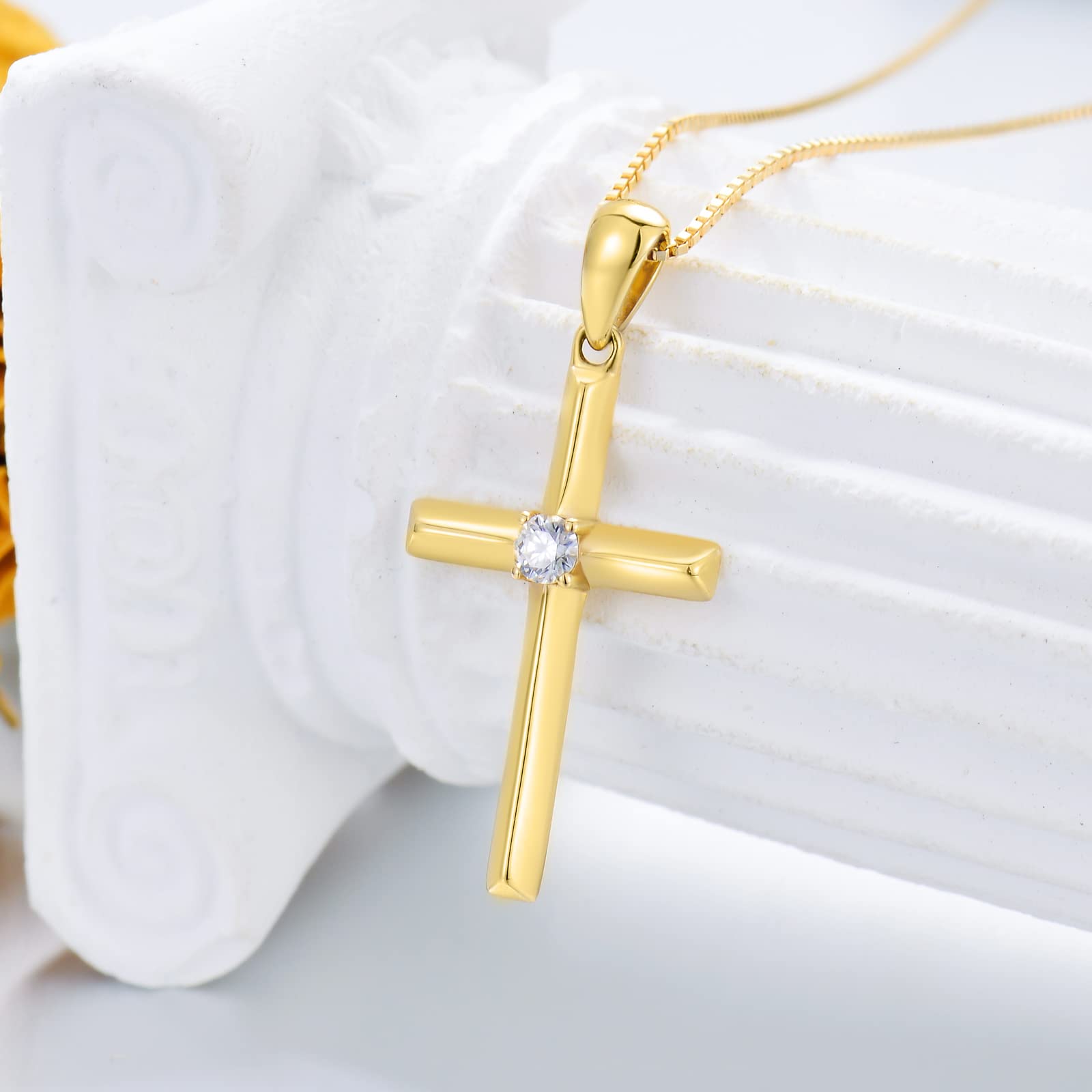 SISGEM 14k Gold Diamond Cross Pendant Necklace for Women, Religious Jewelry Confirmation Gifts for Her, (0.05 ct natural diamond, with 14k Gold Box Chain 18 inches)