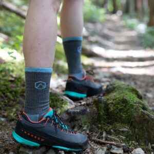 CloudLine Hiking Socks - Light Cushion Merino Wool, Seamless, Moisture Wicking, & Breathable - Medium Evergreen