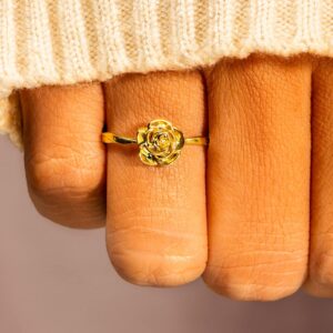 STORYJEWELLERY Story Jewellery Gold Plated Sterling Silver Rose Flower Promise Rings for Women, Dainty Rose Jewelry Gifts for Her, Birthday Christmas Valentines Gifts for Women (silver 12)