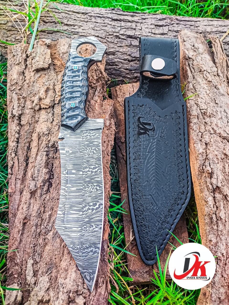 Custom hand made Damascus steel hunting knife,11" inches Skinner,out door survival camping,fix blade, classic, Christmas gift, nice grip handle,sharp, slicer, Leather sheath HUNT-01