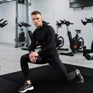 WRAGCFM Men's Compression Shirts Long Sleeve Athletic Running Cool Dry Active Tops Workout Sports Gym Baselayer（Black，S）