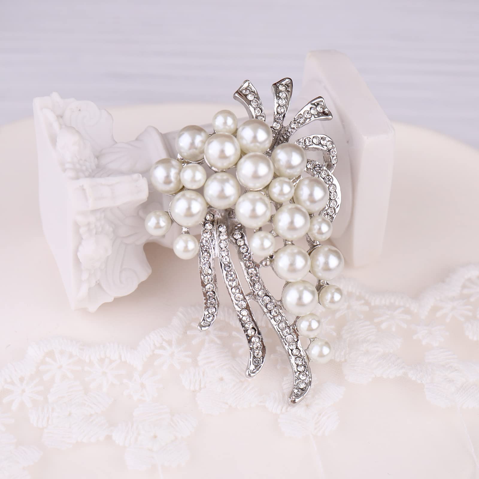 Sisslia Pearl Brooch Silver Brooches for Women Rhinestone Brooch Broach Large Flower Brooch Pins for Women Large Brooch for Women Wedding Banquet Anniversary Christmas Valentine's Day