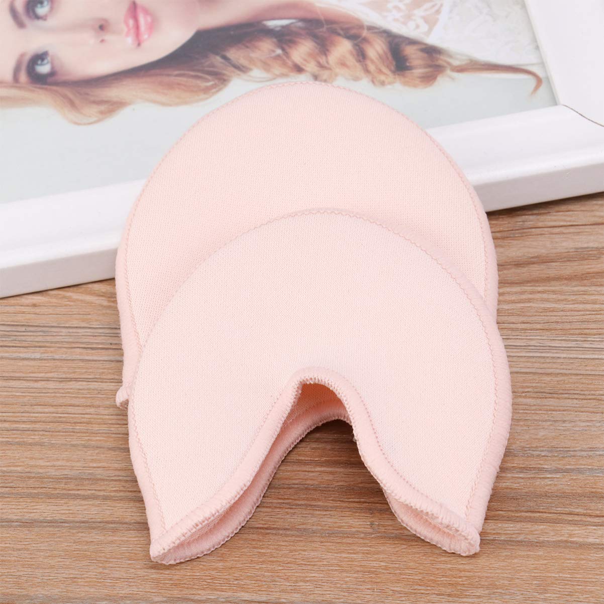 Ballet Toe Pads 2 Pairs Ballet Toes Pad Pointe Shoe Socks Silicone Toe Socks Toe Liner Socks Half Seamless Socks Metatarsal Pads for High Heel Dance Shoes Pink Toe Pointe Pads