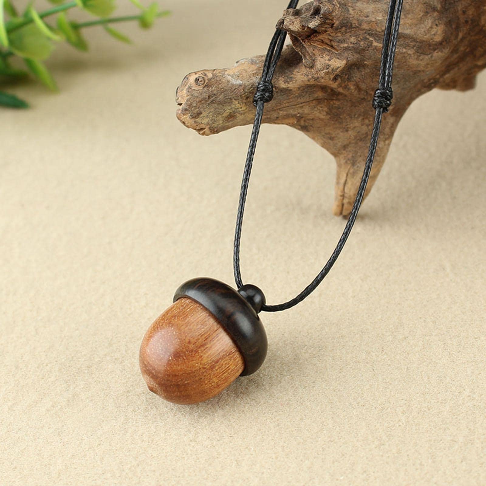 Harilla Screwable Ebony Acorn Necklace Pendant Jewelry Acorn, B