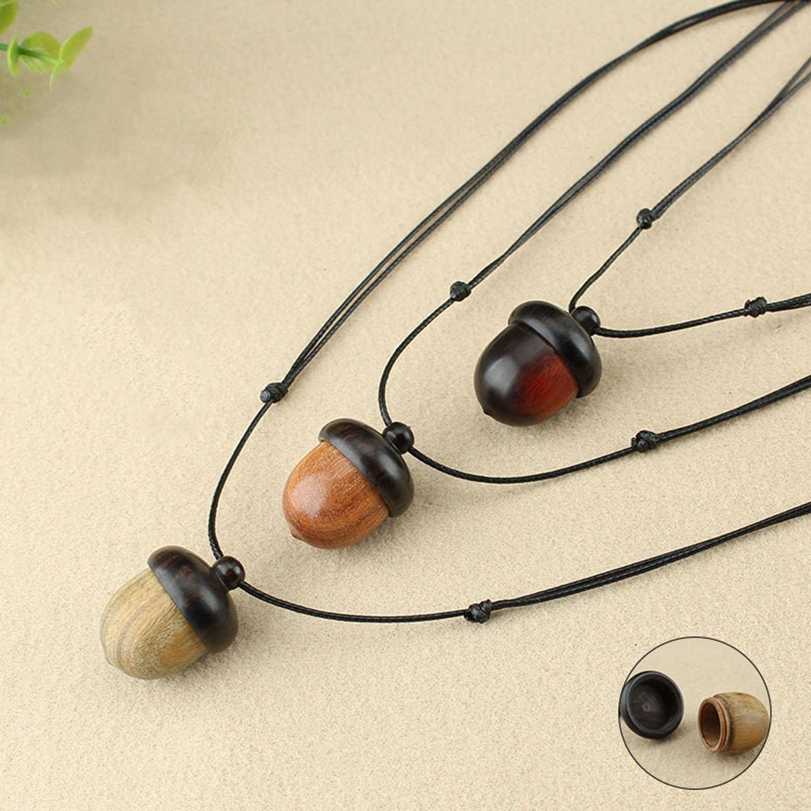 Harilla Screwable Ebony Acorn Necklace Pendant Jewelry Acorn, B