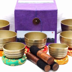 SANSKAR NEPAL Tibetan Singing Bowl Set of 7 Hand Hammered with Carry Box | Bells for Meditation and Yoga | Sound Therapy Instruments for Relaxation | Prayer Bowl Chakra Healing for Spiritual Growth