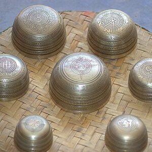 SANSKAR NEPAL Tibetan Singing Bowl Set of 7 Hand Hammered with Carry Box | Bells for Meditation and Yoga | Sound Therapy Instruments for Relaxation | Prayer Bowl Chakra Healing for Spiritual Growth