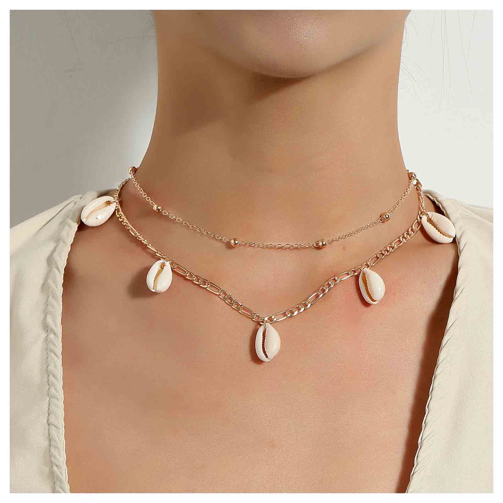 Yheakne Boho Layered Shell Necklace Choker Gold Cowrie Shell Choker Necklace Dangle Seashell Choker Vintage Layering Necklace Chain Jewelry for Women