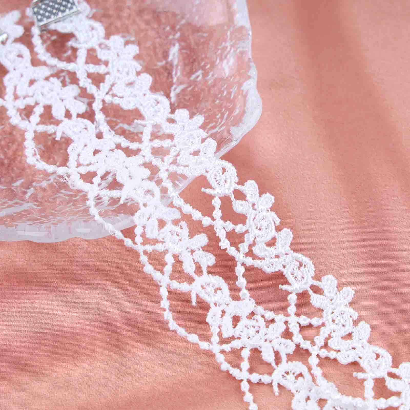 YienDoo Vintage Lace Choker Necklace White Gothic Lace Pattern Necklace Punk Tassel White Pearl Beaded Pendant Choker Princess Bridal Lace Lolita Statement Necklace Jewelry for Women Girls