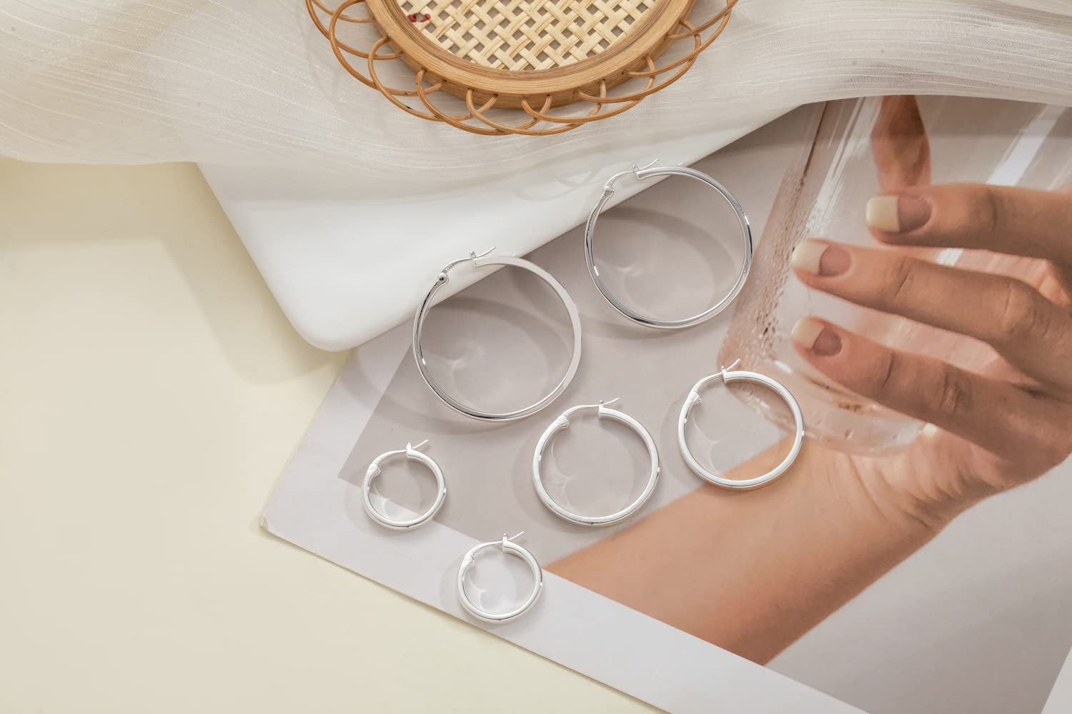 PABBEU Sterling Silver Hoop Earrings - 3 Pairs in 20mm, 30mm, 40mm - Lightweight and Hypoallergenic for Women