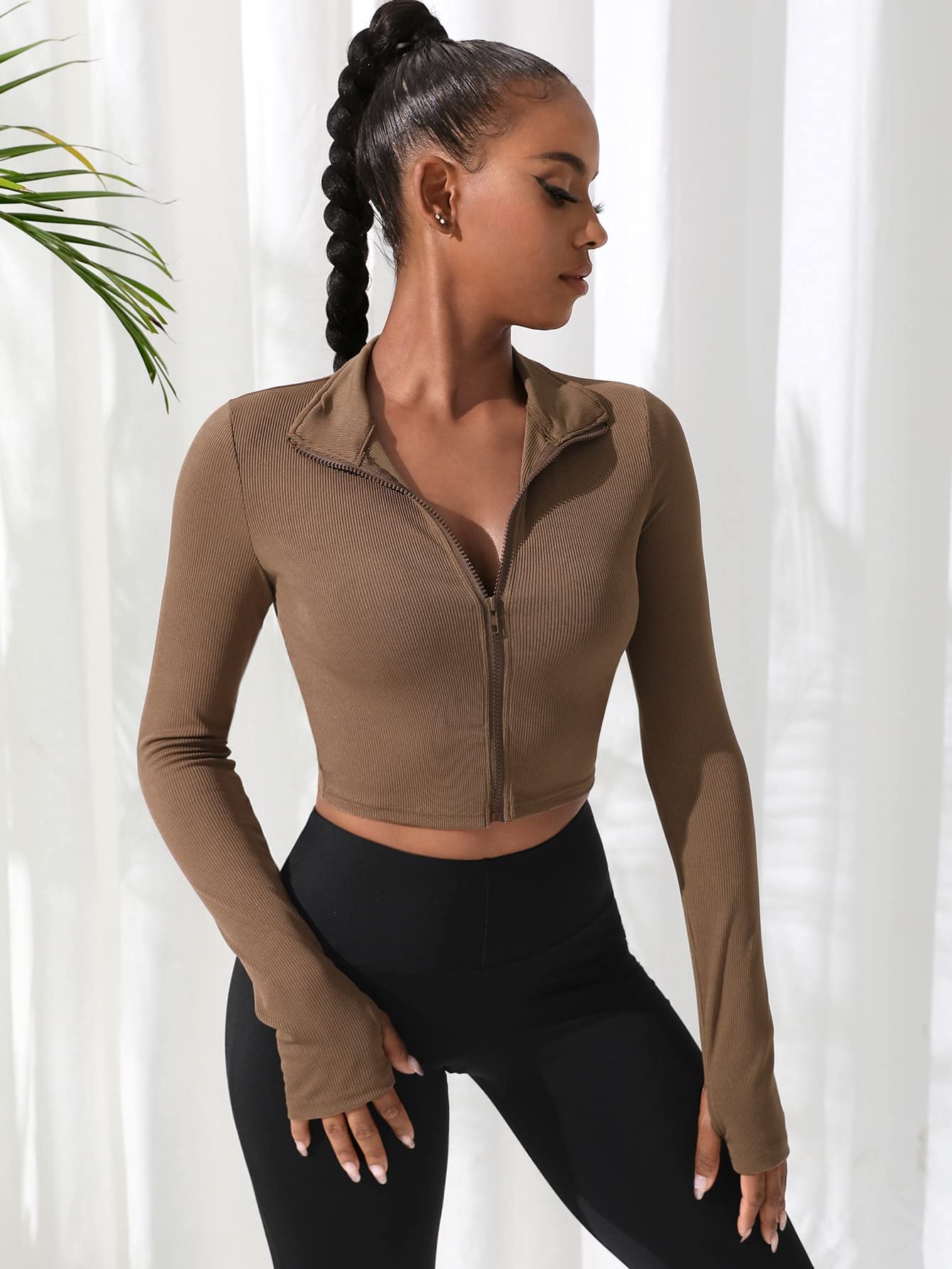 SweatyRocks Women's Long Sleeve Stand Collar Zip Up Crop Top Stretchy Sports Jacket Activewear Coffee Brown L