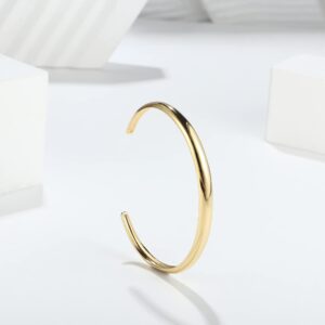 HAIAISO Gold Bracelets 18K Gold Plated Twisted Chunky Bangle Bracelet Plain Polished Adjustable Cuff Bangle Bracelet for Women