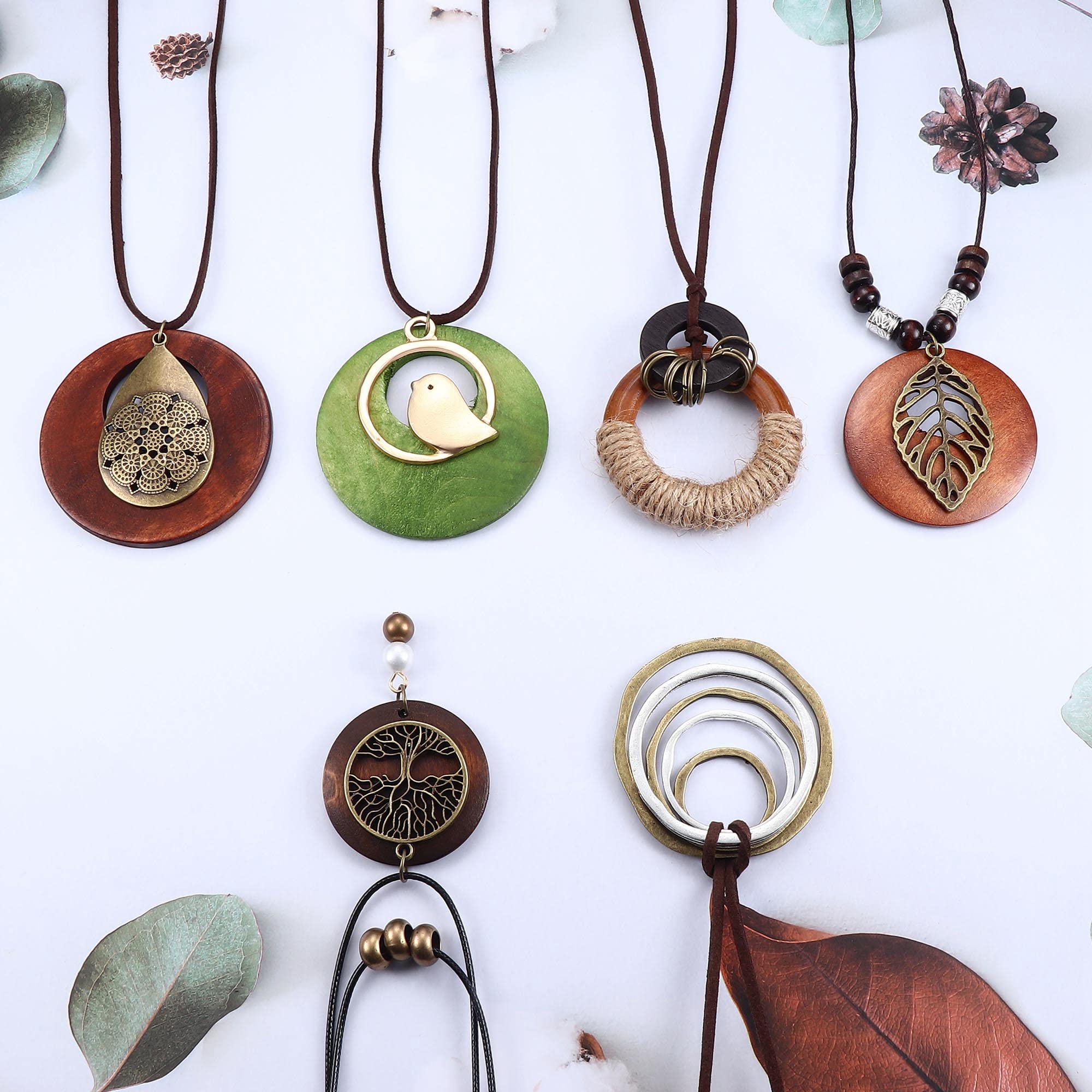 Fansilver 6Pcs Long Wooden Pendant Necklaces for Women Bohemian Sweater Necklace Set Handmade VintageWooden Bird Leaf Tree Layered Pendant Necklace Brown Y Necklace Fashion Hippie Jewelry