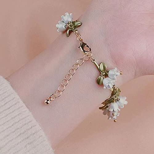 Cualque Lily of the Valley Bracelet Green Paint Valley Lily Leaves Jewelry Freshwater Pearl Vintage Bracelet for Women Bride