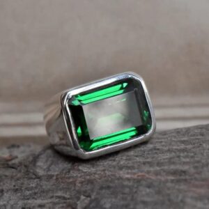 Green Emerald Ring for Men and Women Signet Emerald Cut Gemstone Sterling Silver Band Gift Rings All US Rings Size (8)