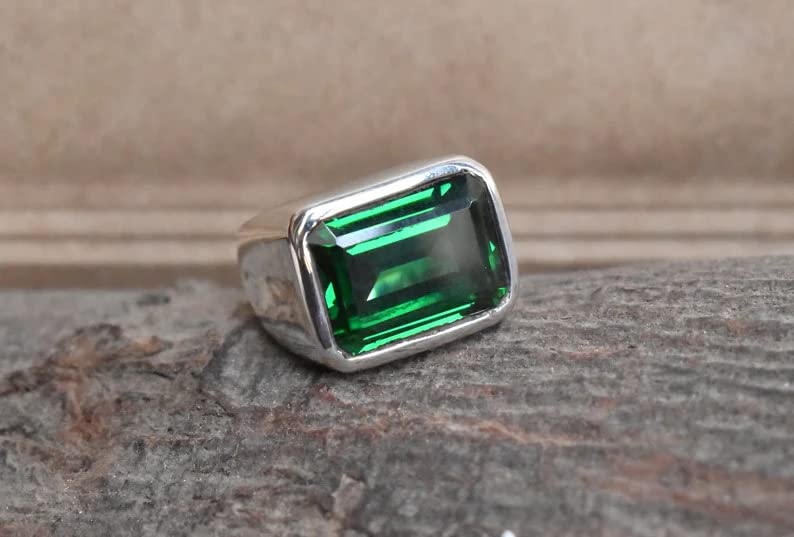 Green Emerald Ring for Men and Women Signet Emerald Cut Gemstone Sterling Silver Band Gift Rings All US Rings Size (8)