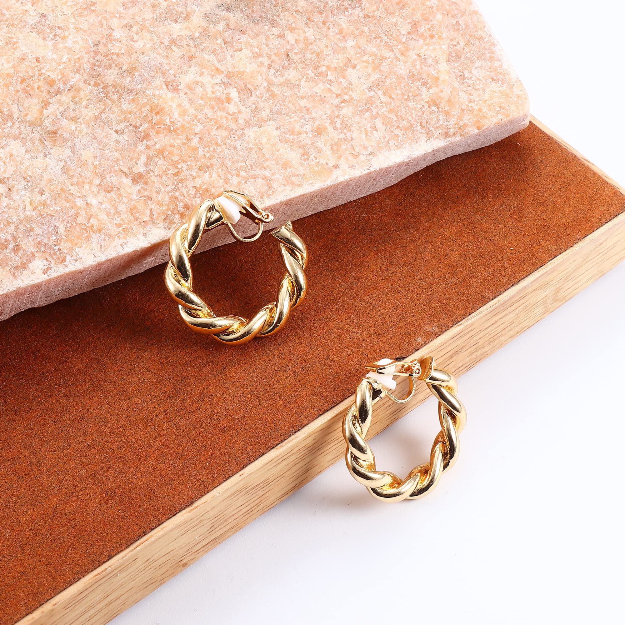 FASACCO Gold Clip On Hoop Earrings for Women Fashion Clip on Earrings Twist Round Geometric Chunky Hoop Clip Earrings No Piercing Fake Earrings, Gold