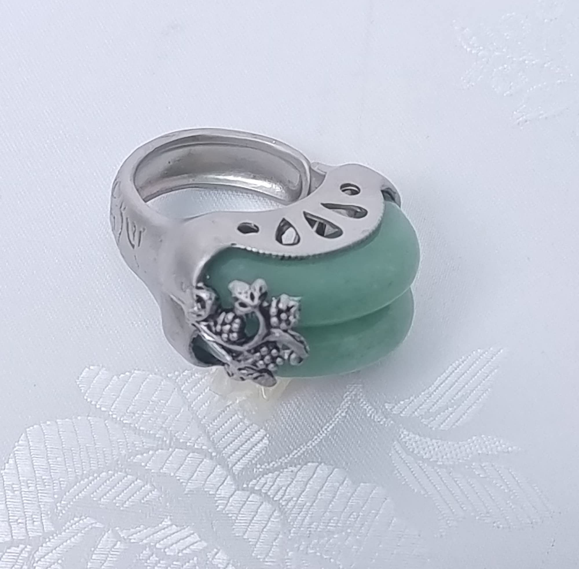 Hanbok Ring Jade Korea Traditional Accessory Woman Junior Natural Light Green Size Adjustable R005LT