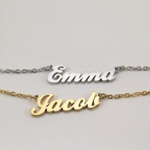 Chingona Name Necklace Personalized Engraved Name Pendant for Womens Friends