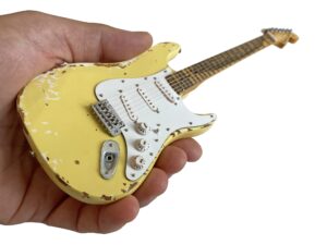 axe heaven yngwie malmsteen mini fender™ strat™ heavily worn olympic white finish guitar model replica