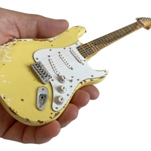 AXE HEAVEN Yngwie Malmsteen Mini Fender™ Strat™ Heavily Worn Olympic White Finish Guitar Model Replica