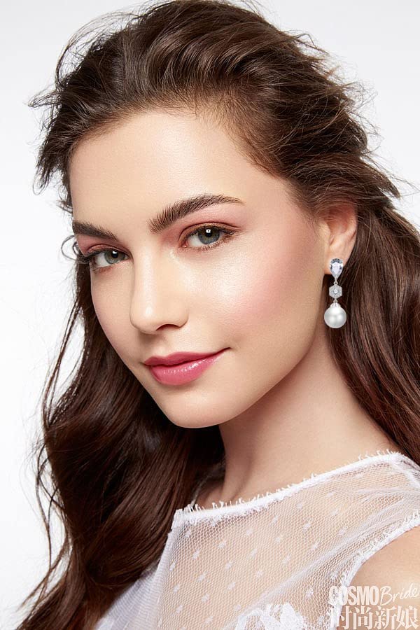 Cubic Zirconia Simulated Shell Pearl Earrings Dangle for Women, Platinum Plated Rhinestones Pearl Earrings Dangling,Bridal Pearl Earrings Drop for Wedding, Brides, Bridesmaid.