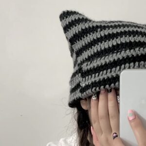 Women Harajuku Knitted Crochet Hats Striped Cat Beanie Grunge Accessories Slouchy Beanies for Women Black