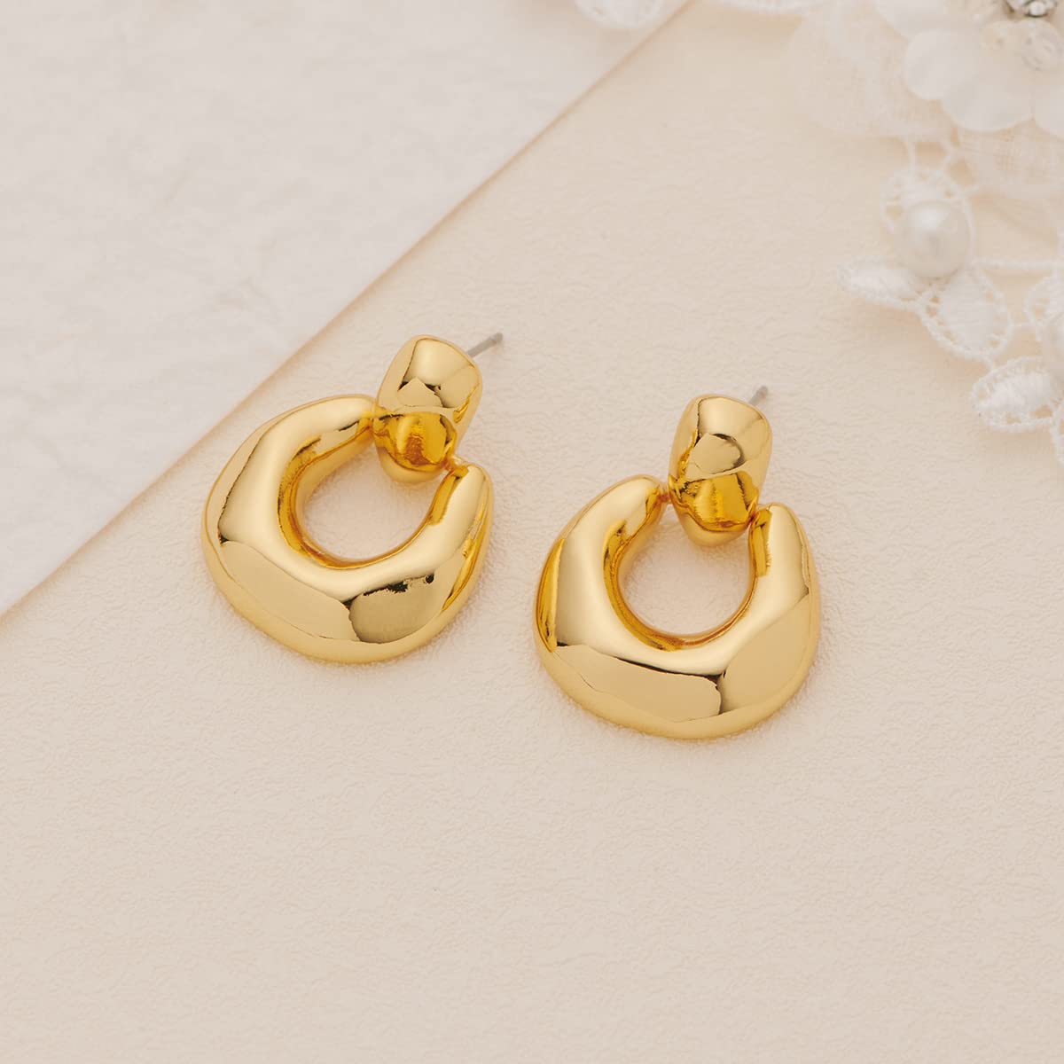 HESSAWELL Gold Dangle Earrings for Women Statement Chunky Cut Design Gold Drop Earrings Door Knock Shape Dangling Earrings for Women