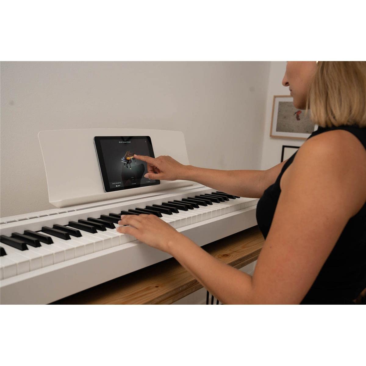 Kawai ES120 88-key Digital Piano with Speakers - White