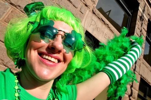 Melpomenia St. Patrick’s Day Green Sunglasses Irish Shamrock Four Leaf Clover Green Lens Shades Costume Party Glasses(Four Leaf Green)