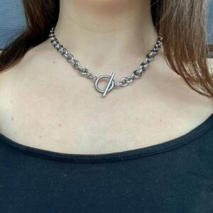 Chunky Silver Necklace Cuban Link Chain Choker Necklaces for Women Trendy Chunky Toggle Necklaces Statement Necklace Jewelry Gifts for Women（Silver）