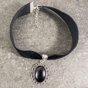 Gothic Black Agate Choker Velvet Fashion Goth Jewelry Women Gift Pagan Wiccan Medieval Pendant Statement Renaissance Necklace