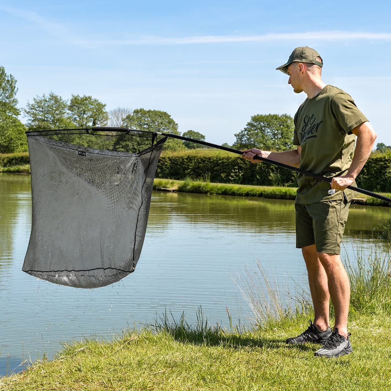 ATLAS 42 Inch Landing Net - Fishing Landing Net | 2-Part Carp Fishing Net | Carbon Handle Fishing Net | Long-Lasting Landing Net | Carp Fishing Accessories