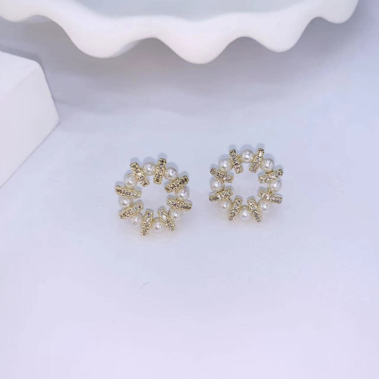 Millet Beads Microinlaid Zircon Pearl Earrings, 925 Tremella Needle, 18K Gold Plated