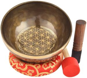 himalayan singing bowl set — 100% handmade 8" meditation sound bowl handcrafted in nepal with mallet striker & cushion for spiritual healing, mindfulness, yoga & relaxation, flower of life