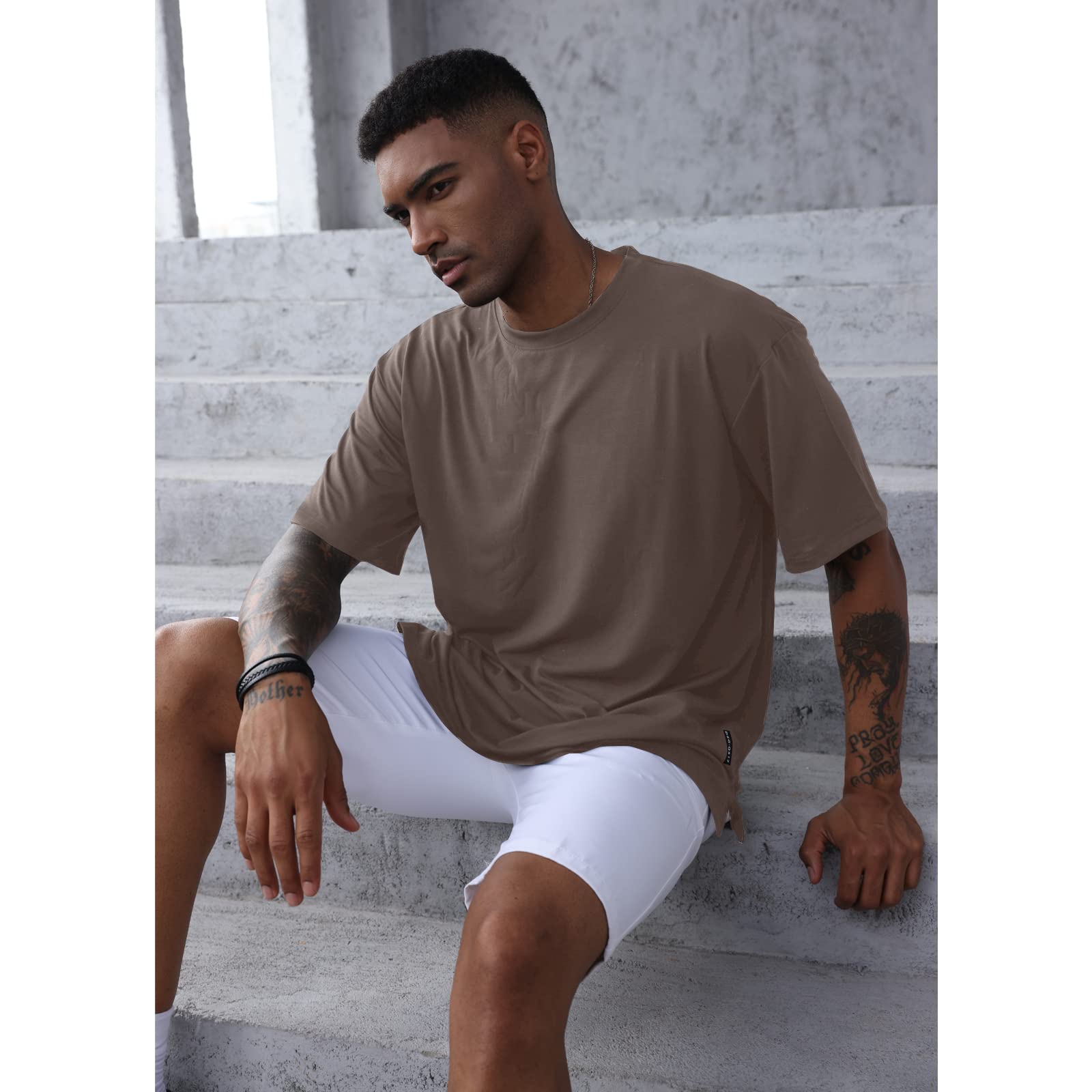 Men's Fashion Athletic T-Shirts Short Sleeve Casual Tee Plain Loose Crew Workout Gym Streetwear Shirts Top A Brown