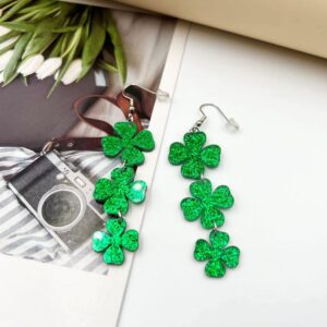 St. Patrick's Day Earrings for Women,Irish Shamrock Acrylic Dangle Earrings, Green Hat Clover Horseshoe Drop Earrings for Irish Festival (C)