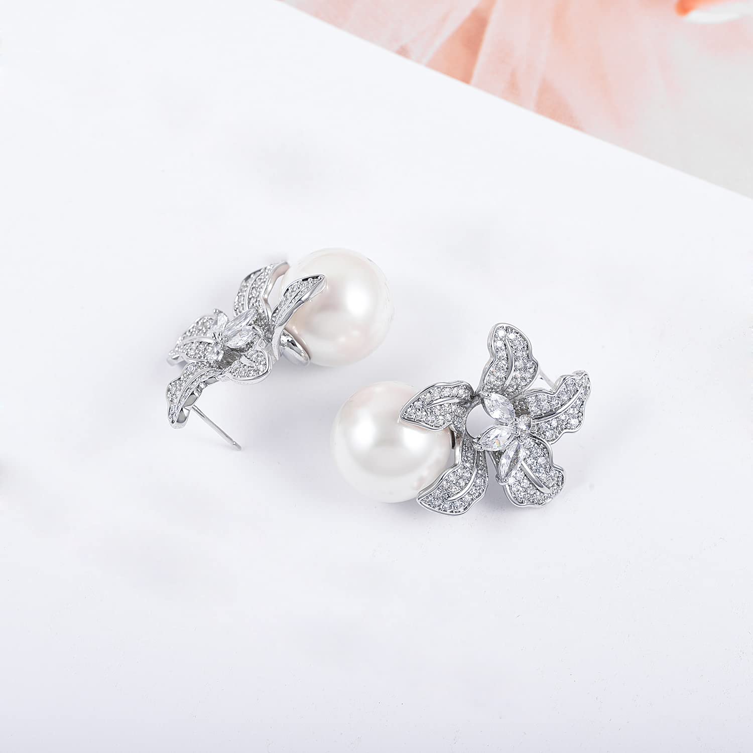 Blooming Flower Drop Cubic Zirconia Big Round Pearl Stud Earrings for Wedding Ceremony Chic Accessories (Silver)