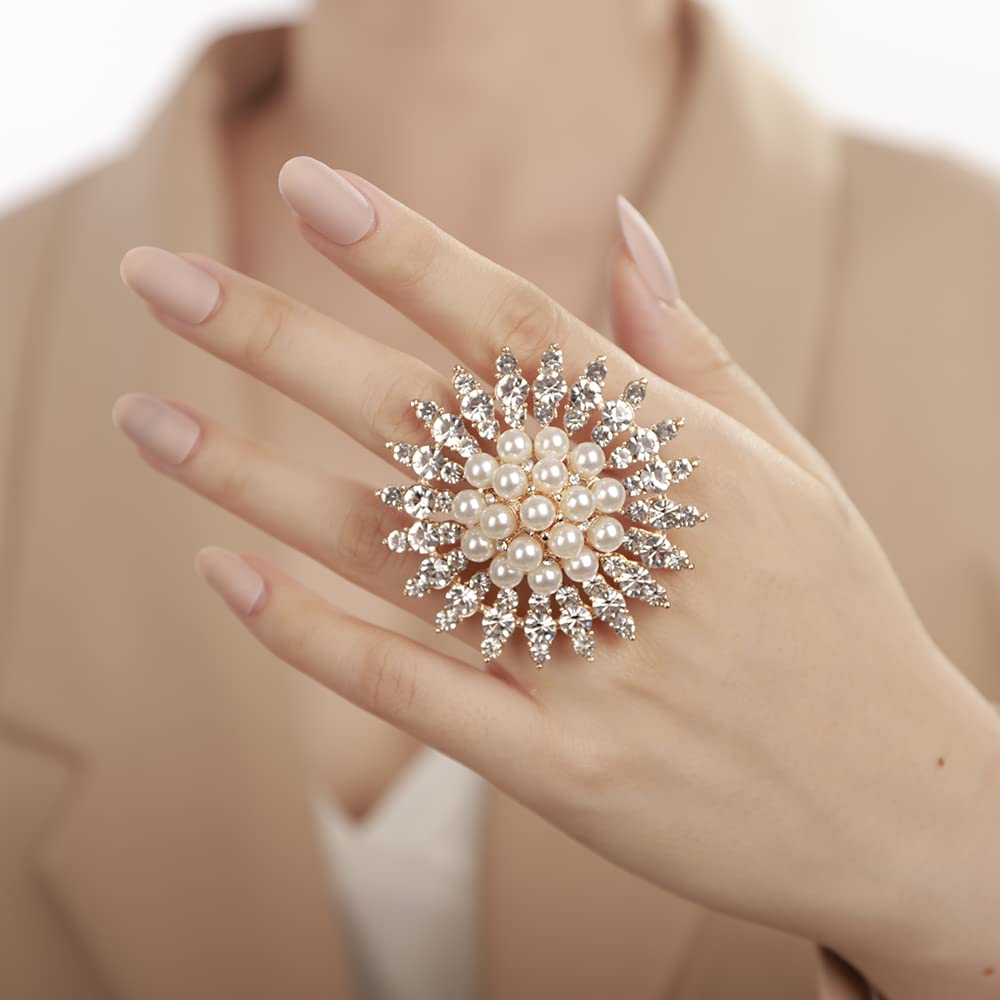 YERTTER Vintage Gold Round Pearl Ring Wide Ethnic Style Women Statement Ring Rhinestone Exaggerated Cocktail Ring Vintage Rhinestone Ring for Wedding Women Girls (Gold）