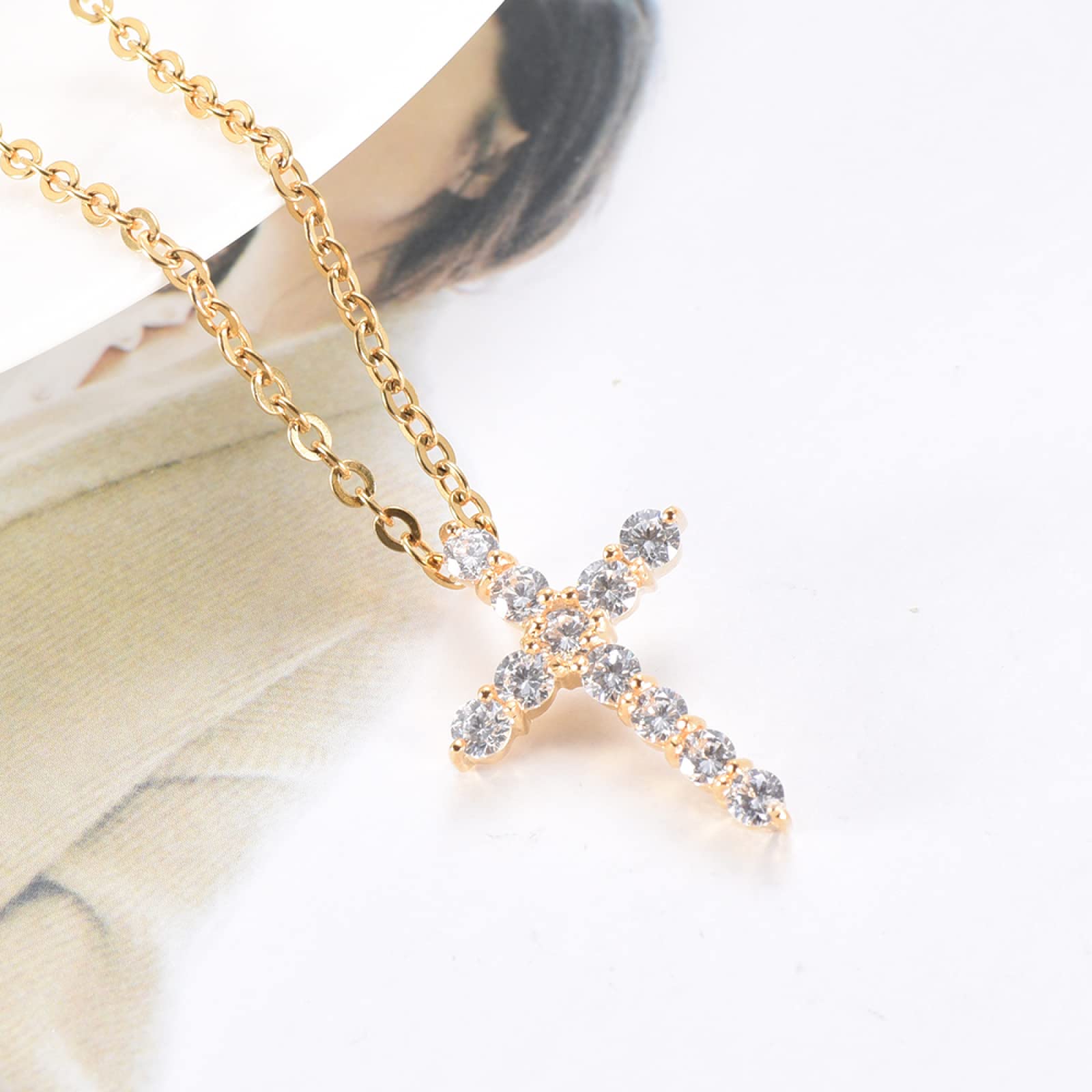 BIAIHQIE Stainless Steel Rhinestone Solid Crystal Cross Pendant Memorial Keepsake Women Jewelry