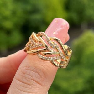 DCFSHEE Fashion Celtic Knot Rings, Line WideTwisted Knot Ring 18k Yellow Gold Plated Half Infinity Band Statement Rings (US size 8)