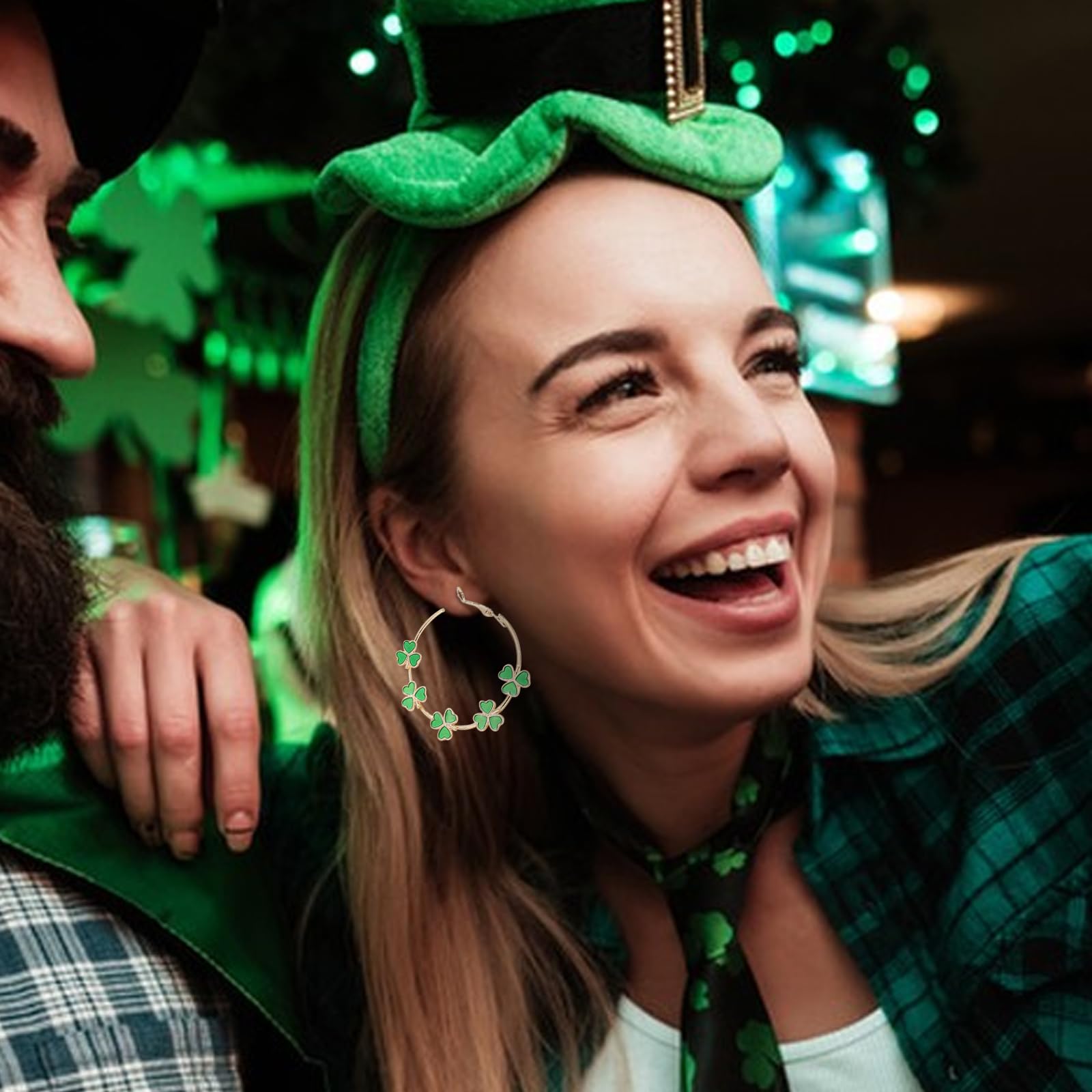 St Patricks Day Earrings for Women, Shamrock Hoop Earrings, Shamrock Earrings Shamrock Dangle Earrings, Lucky Clover Earrings Leaf Earrings, Dainty Irish Holiday Jewelry Gifts for Women (Green1)