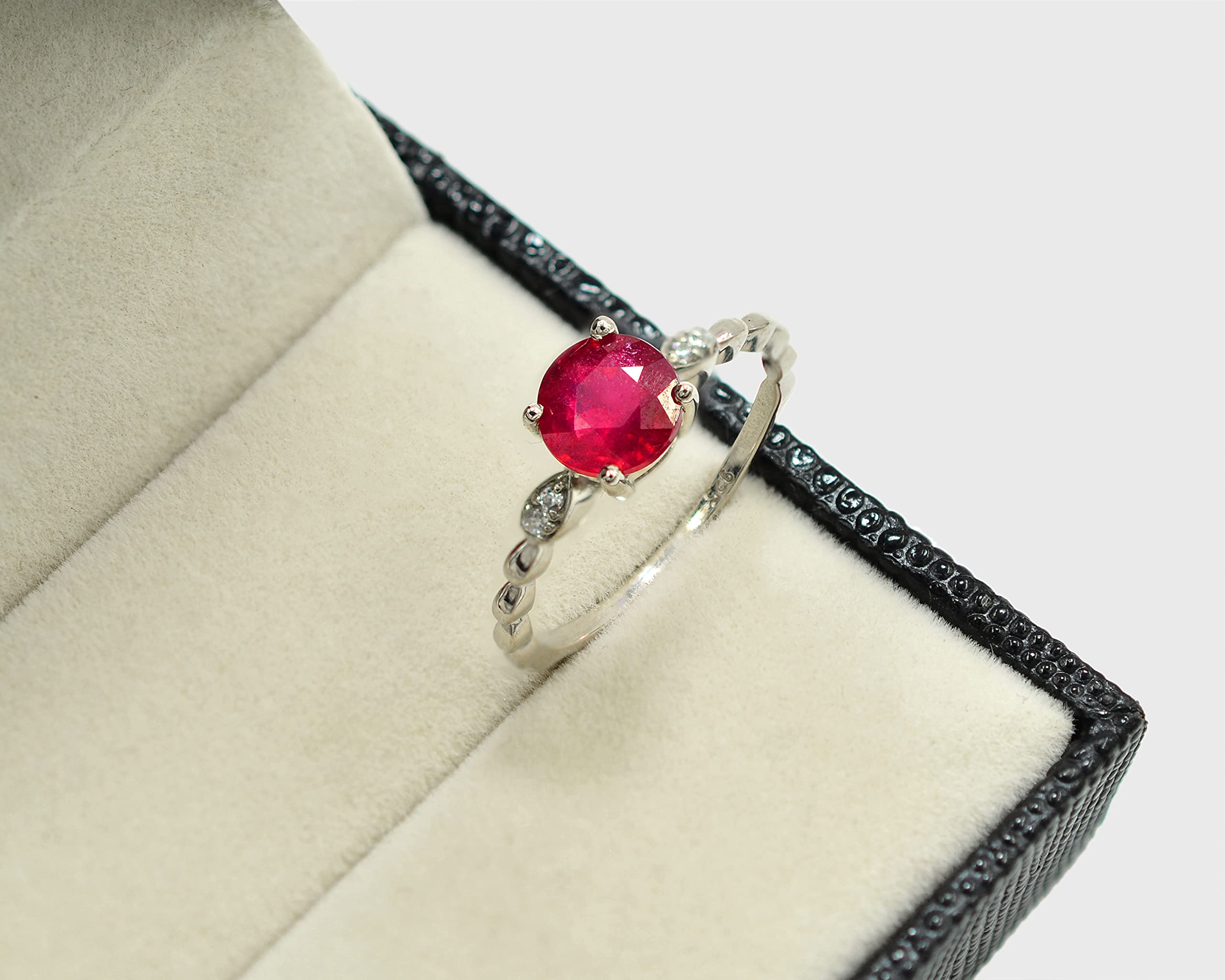 925 Sterling Silver Natural 7 MM Round Ruby Gemstone Ring July Birthstone Ruby Jewelry Solitary Proposal Ring Engagement Gift (RG-8016) (Sterling Silver, 7.5 US)