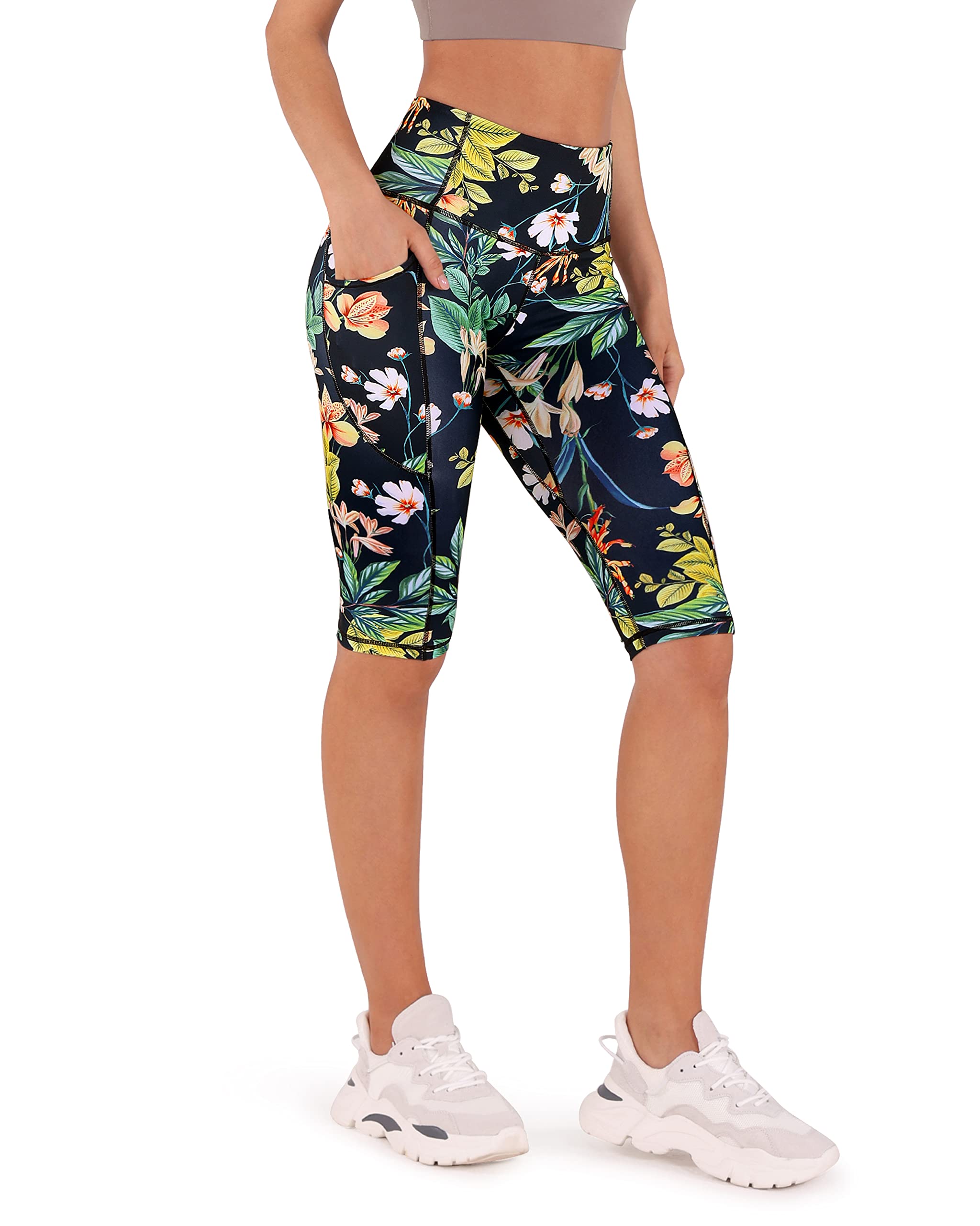 ODODOS Women's Knee Length High Waisted Yoga Capris with Pockets, Pattern Workout Athletic Running Capri Leggings, Tropical Flower, Medium