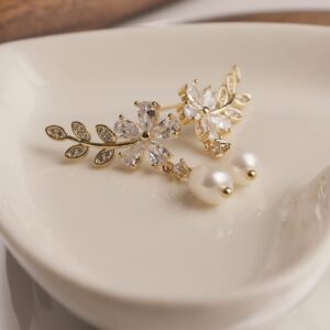 Sonateomber Gold Pearl Flower Leaf Ear Crawler Stud for Women Spring Jewelry Gifts