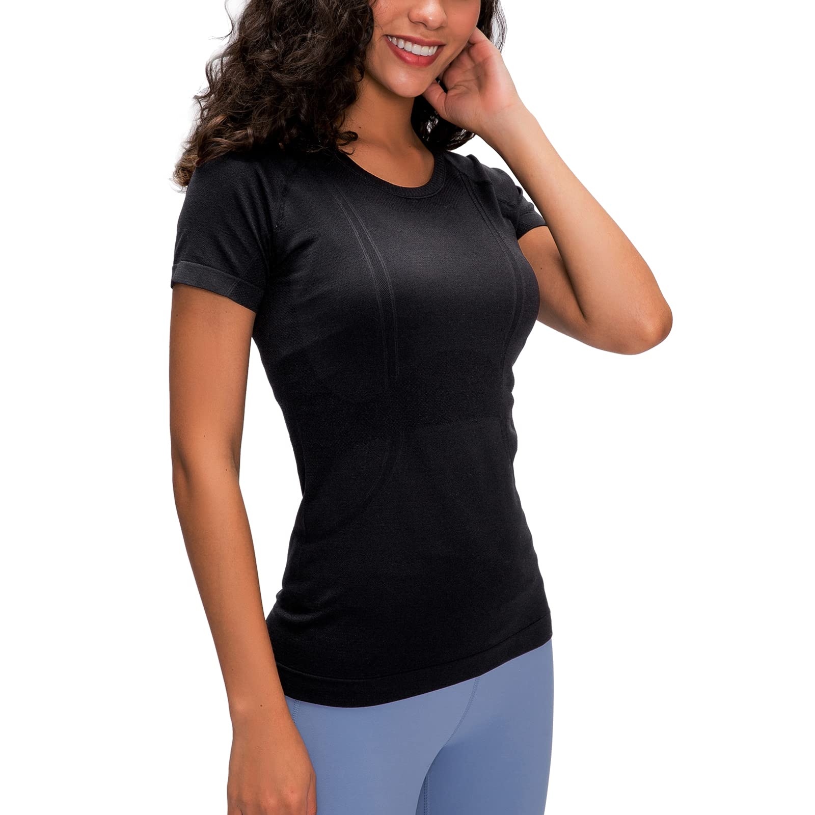 altiland Seamless Workout T Shirts for Women, Breathable Short Sleeve Yoga Tops, Athletic Gym Shirts (Black,M)