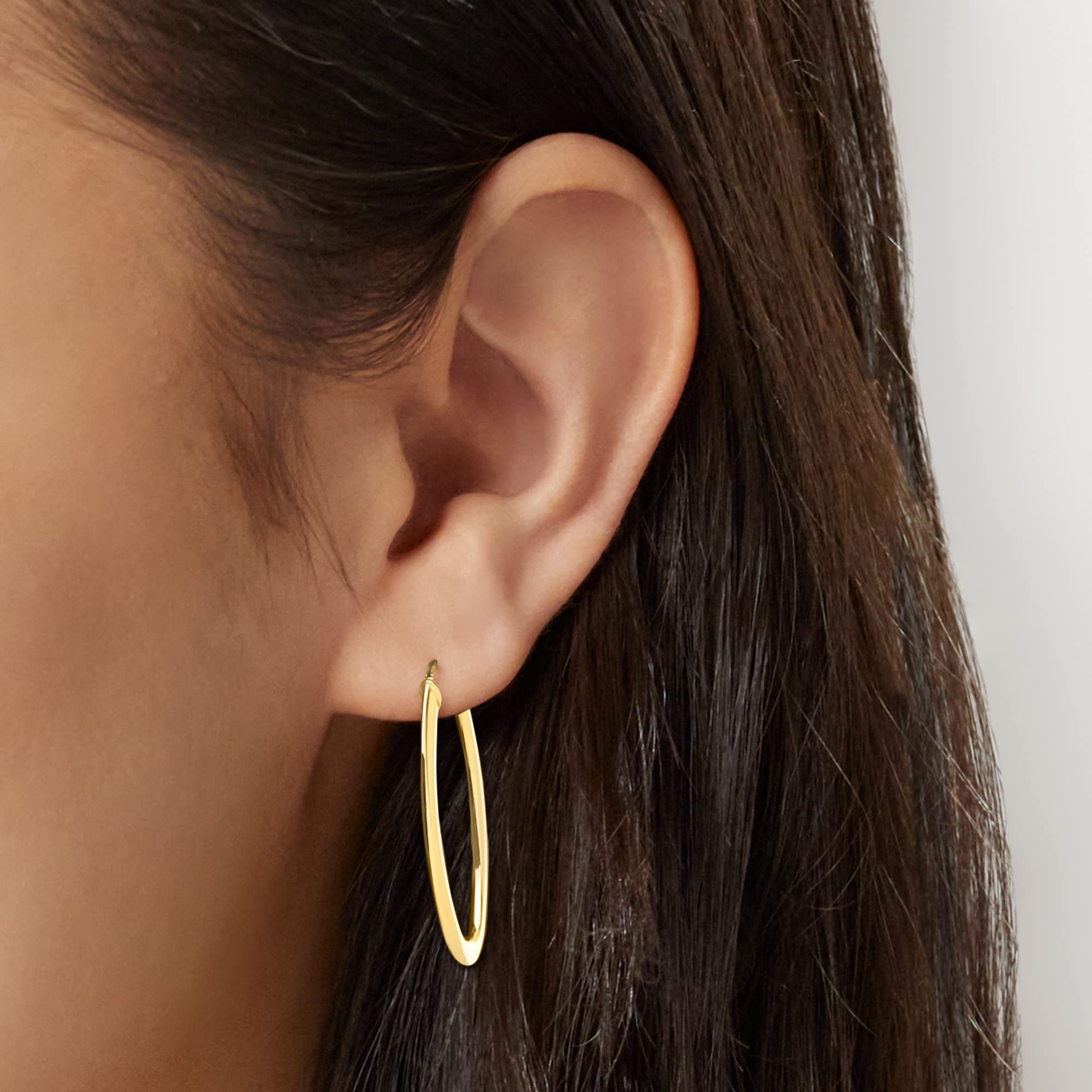 Canaria Italian 10kt Yellow Gold Oval Hoop Earrings