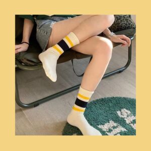 4 PAIRS Stripe Crew Socks For Women Retro Athltic Socks Casual Cotton Stretchy Novelty Socks Unisex MultiColor